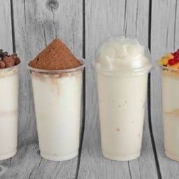 หมีปั่นนมหก&ขนมปังปิ้ง