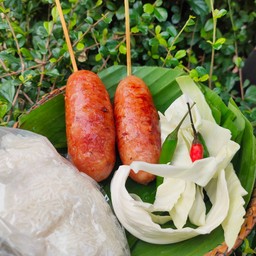 ไส้กรอกวุ้นเส้น