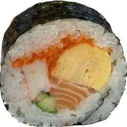 ซูชิเรนโบว์แซลมอนโรล