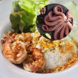 Rice with Garlic Squid and Thai Scrambled Egg