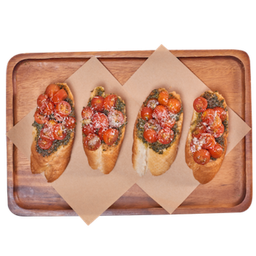 A6 Tomato & Pesto Crostini ขนมปังหน้ามะเขือเทศ