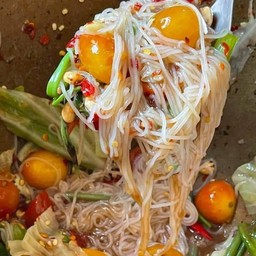 ตำเส้นขนมจีน