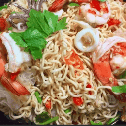 ยำมาม่ารวมมิตร