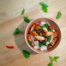 ข้าวกะเพราหมูกรอบ