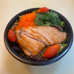 สลัด แซลมอนย่าง