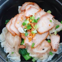 เกี้ยวกุ้ง + หมูแดง