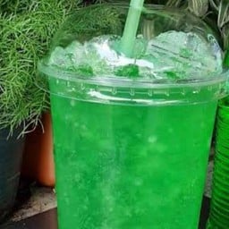 ลูกชิ้นปิ้ง ทอด + สลัดโรล น้ำจิ้มรสเด็ด