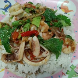 ผัดฉ่า ราดข้าว