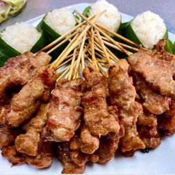 หมูปิ้งหน้าโรงเรียน
