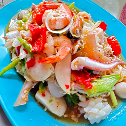 ยำมาม่ารวมมิตร