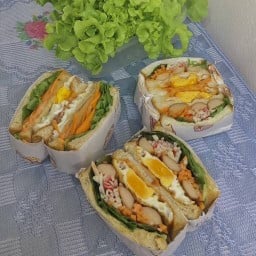 แซนวิชเจ้าแก้ม