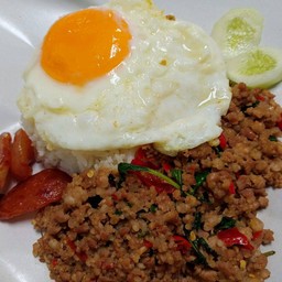 นิตยา อาหารตามสั่ง กระเพราถาด
