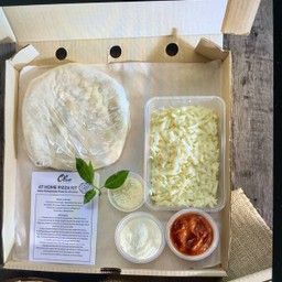 AT HOME PIZZA KIT