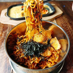 รามยอนไก่ทอดสาหร่ายเกาหลี