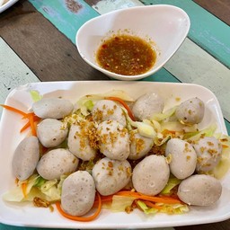ลูกชิ้นหมูลวก