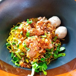 ก๋วยเตี๋ยวแห้ง เนื้อรวมสด+เปื่อย
