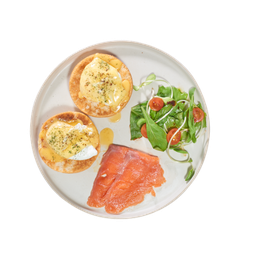 B9  Eggs Benedict with Salmon ไข่เบเนดิกส์กับแซลมอน