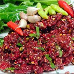 ก้อยขม เนื้อ