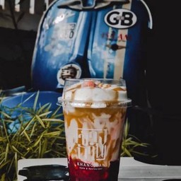 นมสดคาราเมลสตรอว์เบอร์รี่