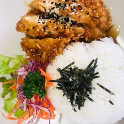 ข้าวไก่กรอบซอสเทอริยากิ