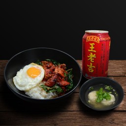 SET ข้าวกะเพราไก่ย่างถ่านไข่ดาว + เกี๊ยวน้ำ + น้ำหวังเหล่าจี๋