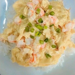 เฮ้ยจอย กะเพราอร่อยว่ะ