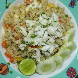 ข้าวผัดปู&ข้าวผัด By เจ๊เจี๊ยบ