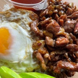 เนื้อกระเทียม