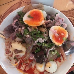 กนกกาญจน์  ขาย น้ำ ข้าว ก๋วยเตี๋ยว ส้มตำ (ซอยเพชรเกษม 79 แยก12