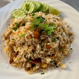 ข้าวผัดปู