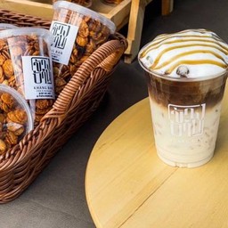 คาราเมลมัคคีอาโต้