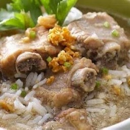 ข้าวต้มกระดูกหมู+กระเพาะหมู+เห็ดหอม