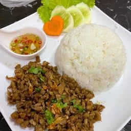 ข้าวหมูกระเทียม