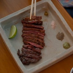 เนื้อย่างห้ามพลาด