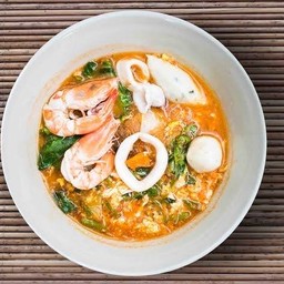 สถานีแดก