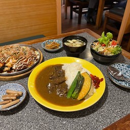 Kizahashi • お好み焼きもんじゃ鉄板焼き
