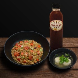 SET ข้าวผัดไก่ย่างถ่าน + เกี๊ยวน้ำ + ชาดอกไม้ 5 อย่าง