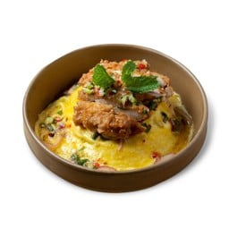 ข้าวไข่ข้นน้ำตกไก่ทอด