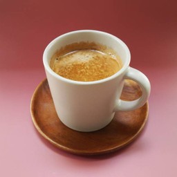 Cafe Americano กาแฟอเมริกาโน่ร้อน