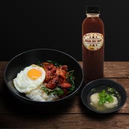 SET ข้าวกะเพราไก่ย่างถ่านไข่ดาว + เกี๊ยวน้ำ + ชาดอกไม้ 5 อย่าง