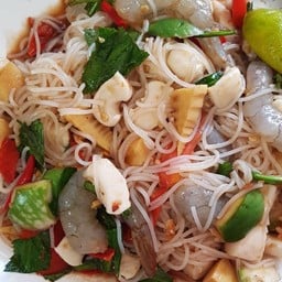 ร้านอิส้มตำ