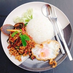 คอกะเพรา พัทยา สาขา วัดหนองเกตุน้อย