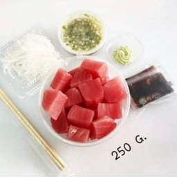 ทูน่าหั่นเต๋า  250g