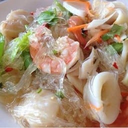 เจ้านางยำรสแซ่บแซ่บ สนามจันทร์