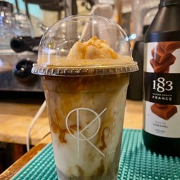 คาราเมล อัฟโฟกาโต้