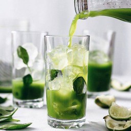 ชาเขียวน้ำผึ้งเลม่อน-22 Oz.HoneyLemon GreenTea