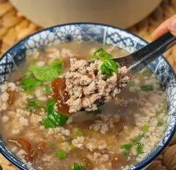 หมูสับต้มบ๊วย (เกี่ยมบ๊วยบะช่อ)