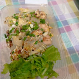 เส้นใหญ่คั่ว ไก่