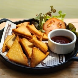 มีคุณ15 คาเฟ่ (Mekun15 cafe) Klong Ha