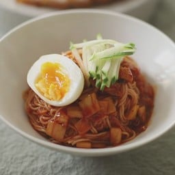 ยำเส้นโซเมียนเกาหลี